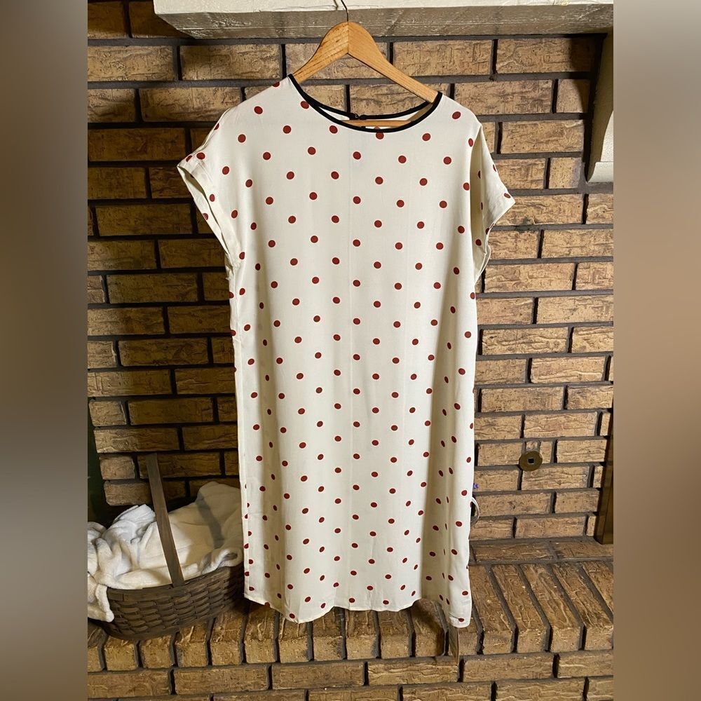 Unbranded dress polka dots‎
